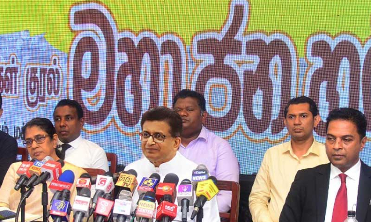 මහජනතාව ගේ ජීවත් වීමේ අයිතිය උදුරා ගනිමින් නීතියේ ආධිපත්‍ය බිඳ වැටීම පිළිබඳ කම්පනය සහ විරෝධය පළ කර කරන  බව මහජන හඬ සංවිධානය පවසයි.  මහජන ආරක්ෂාව සුරක්ෂිත කළ නොහැකි නම් මහජන ආරක්ෂාව පිළිබඳ ඇමති මෙන්ම පොලිස්පතිවරයා ද ඉල්ලා අස්විය යුතු බව ''මහජන හඩ'' සවිධානය